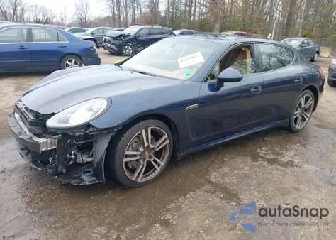 2014 Porsche Panamera 4 from USA, damaged, VIN WP0AA2A75EL008965